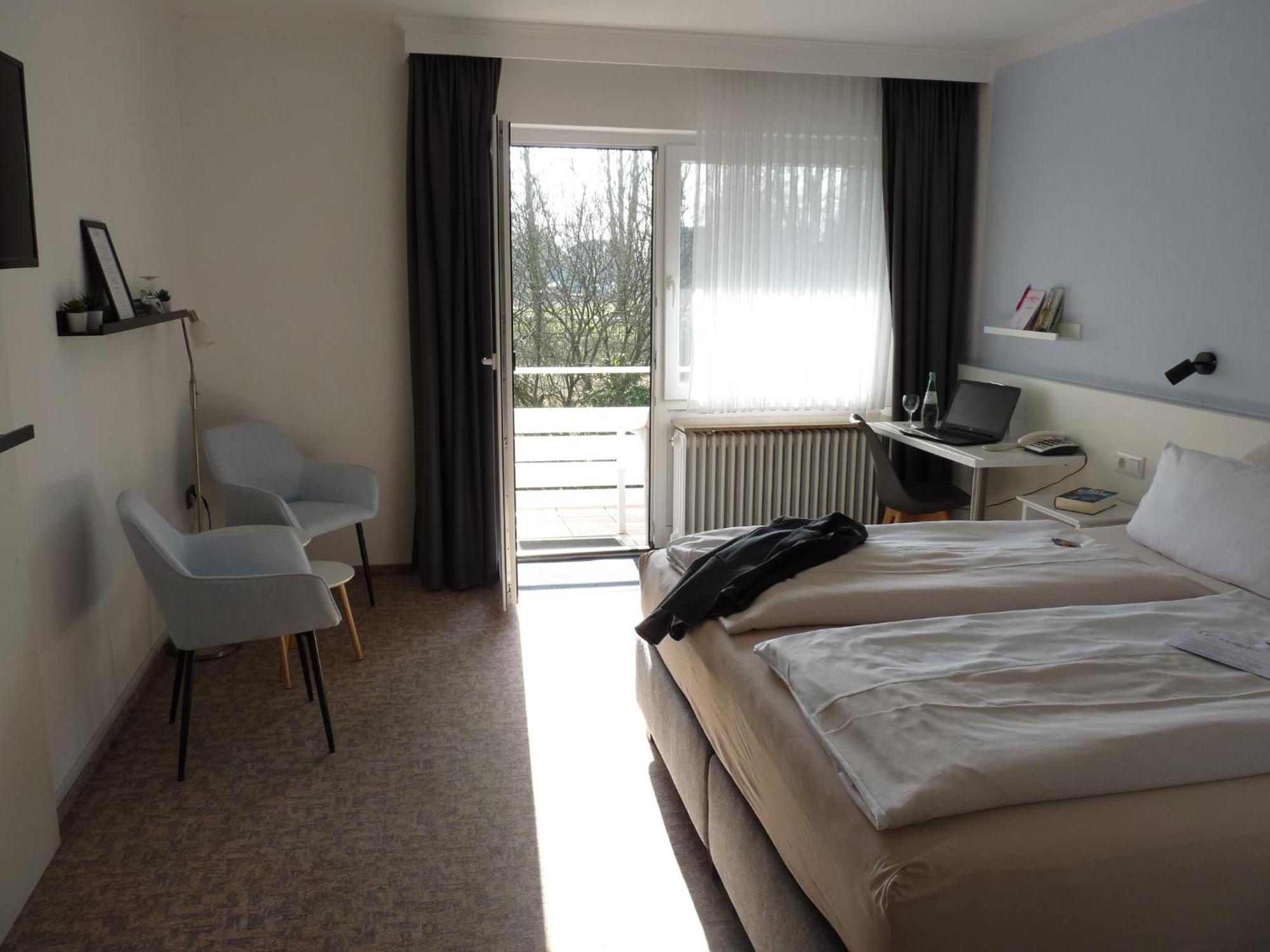 Hotel Zum Rosenteich バート・ツヴィッシェンアーン エクステリア 写真
