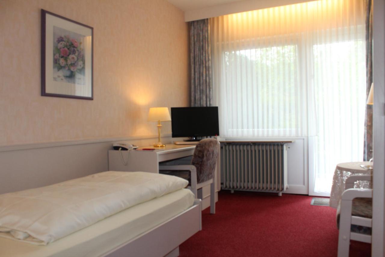 Hotel Zum Rosenteich バート・ツヴィッシェンアーン エクステリア 写真